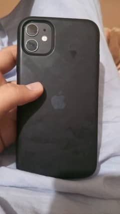 I phone 11 factory unlock full 10/10 condition face id Truton all ok. 0