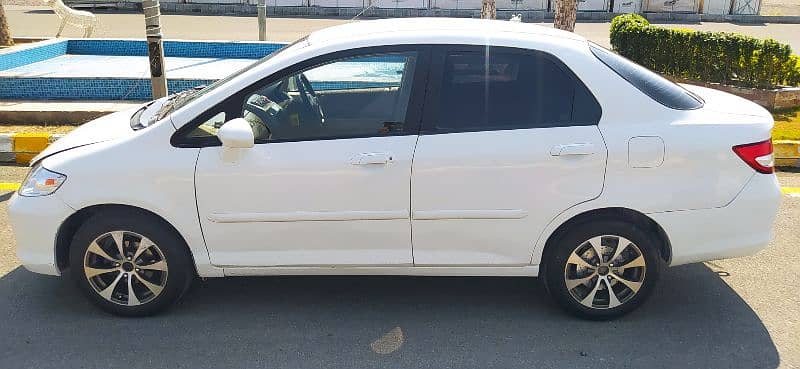 Honda City IDSI 2004 6