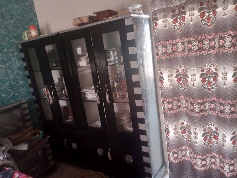 new condition for sale furniture complete set 3