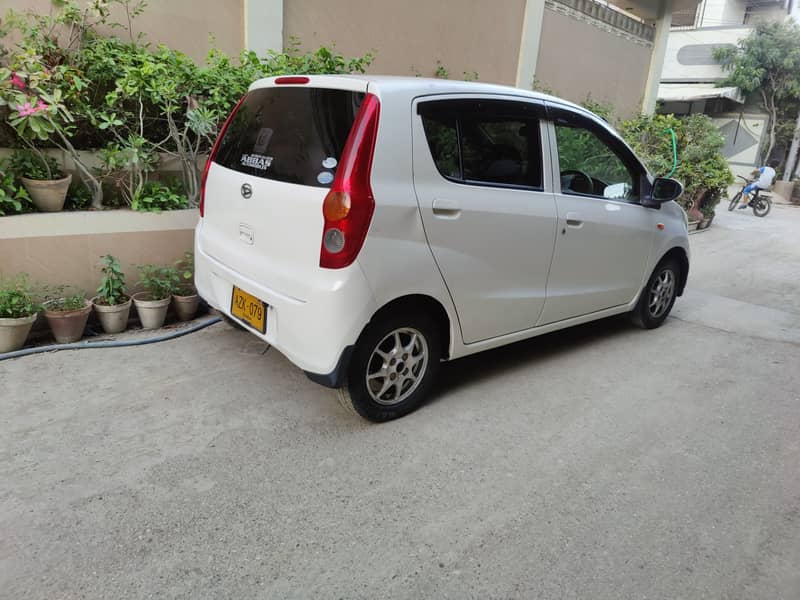 Daihatsu Mira 2007 3