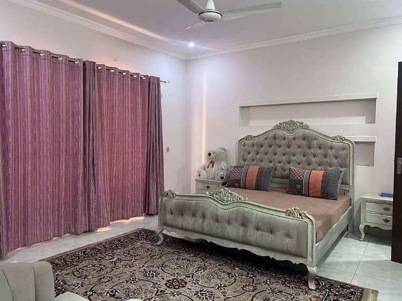 1 kanal beautiful design house for sale in dha phase 4 9