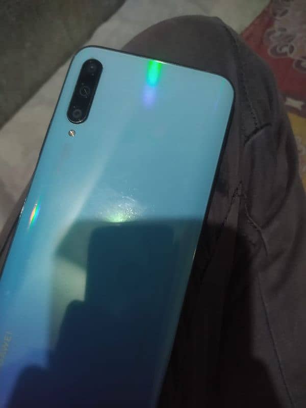 Huawei Y9s 3