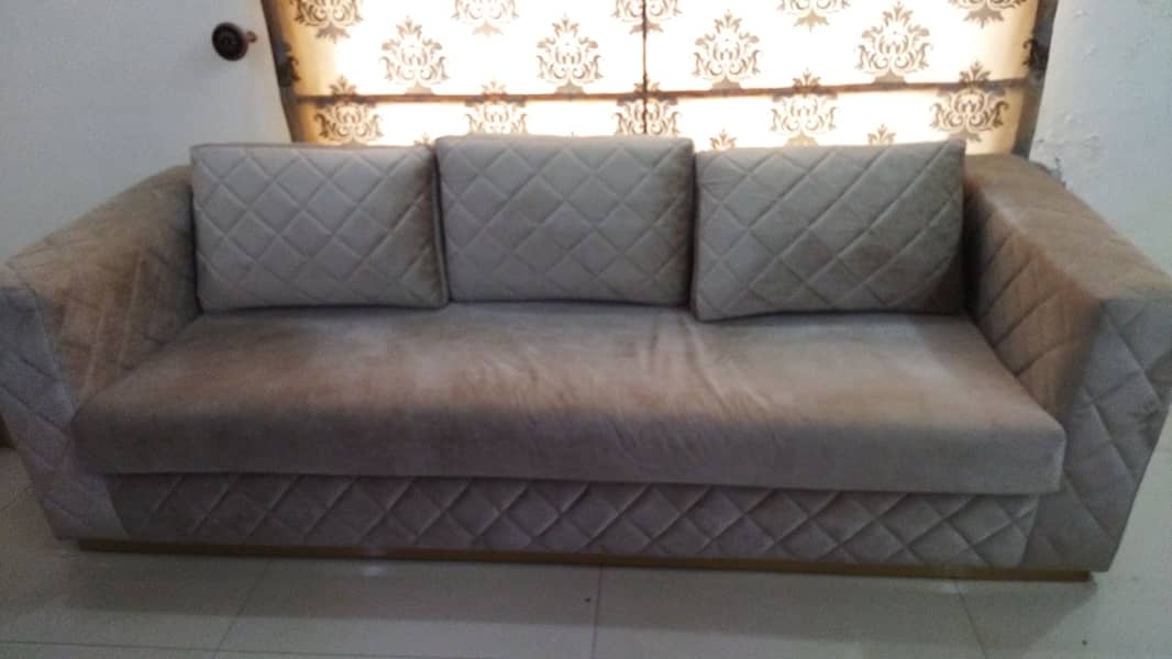 Sofa set / 3 seater sofa set / velvet stuffed sofa 1