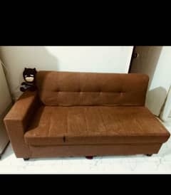 7 seats sofa set. . . . urgent sale 0