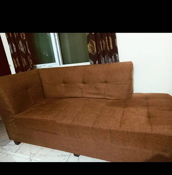 7 seats sofa set. . . . urgent sale 1