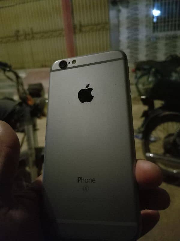 IPHONE 6s 16gb non pta 3