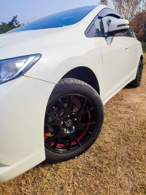 Honda Civic Oriel ug 2013 9