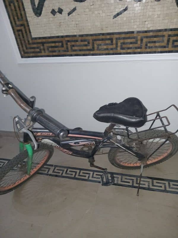 BICYCLE FOR SALE 0