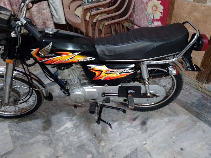 Honda 125 lush bik 5