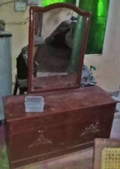 Wooden dressing table for sale