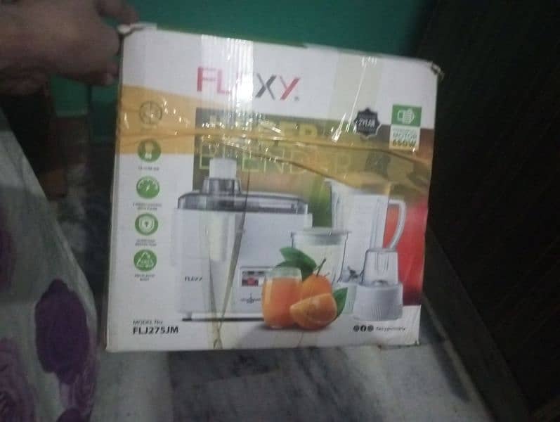 Flexy Juicer blender 2