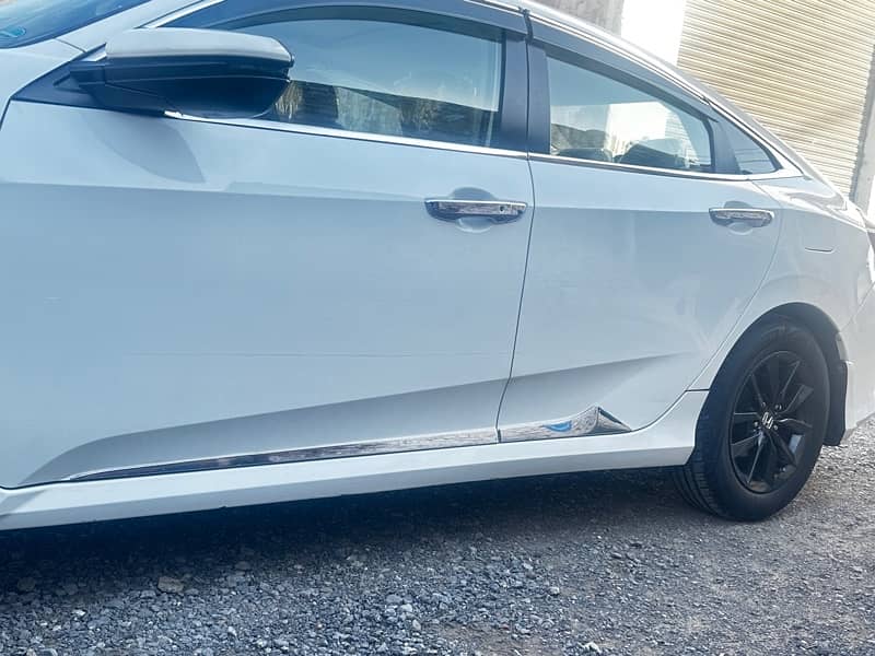 Honda Civic Oriel 2018 8