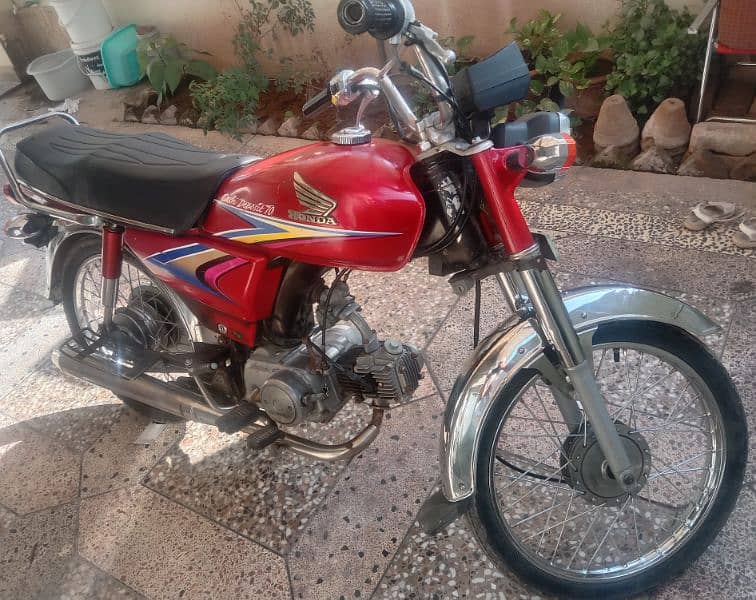 Honda CD 70 8