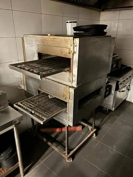 Restaurant Oven For Sell. 1