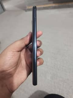 Samsung a51 6 128 only phone id card ki copy mil jye gi