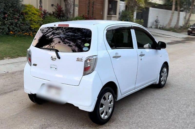 Daihatsu Mira 2013 4