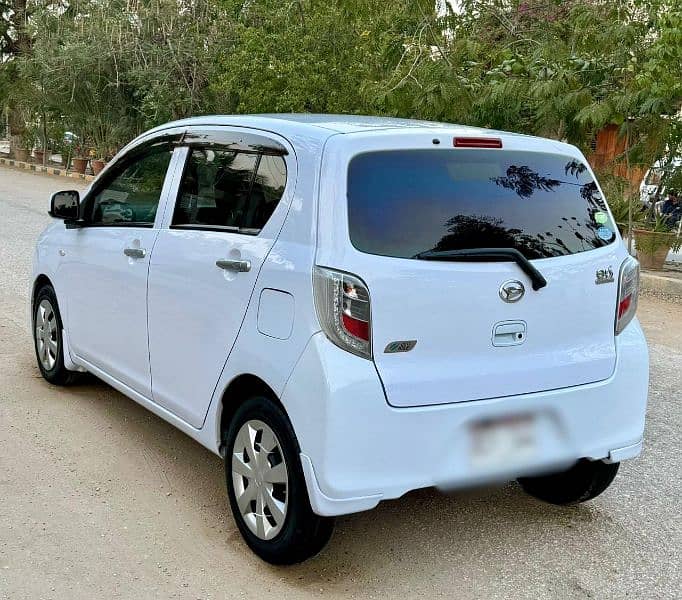 Daihatsu Mira 2013 5