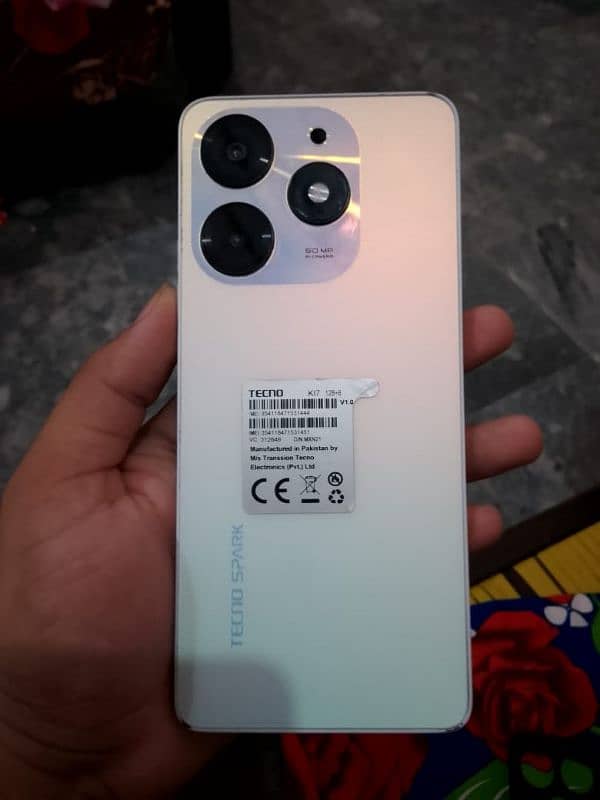 Tecno spark 10 pro 3