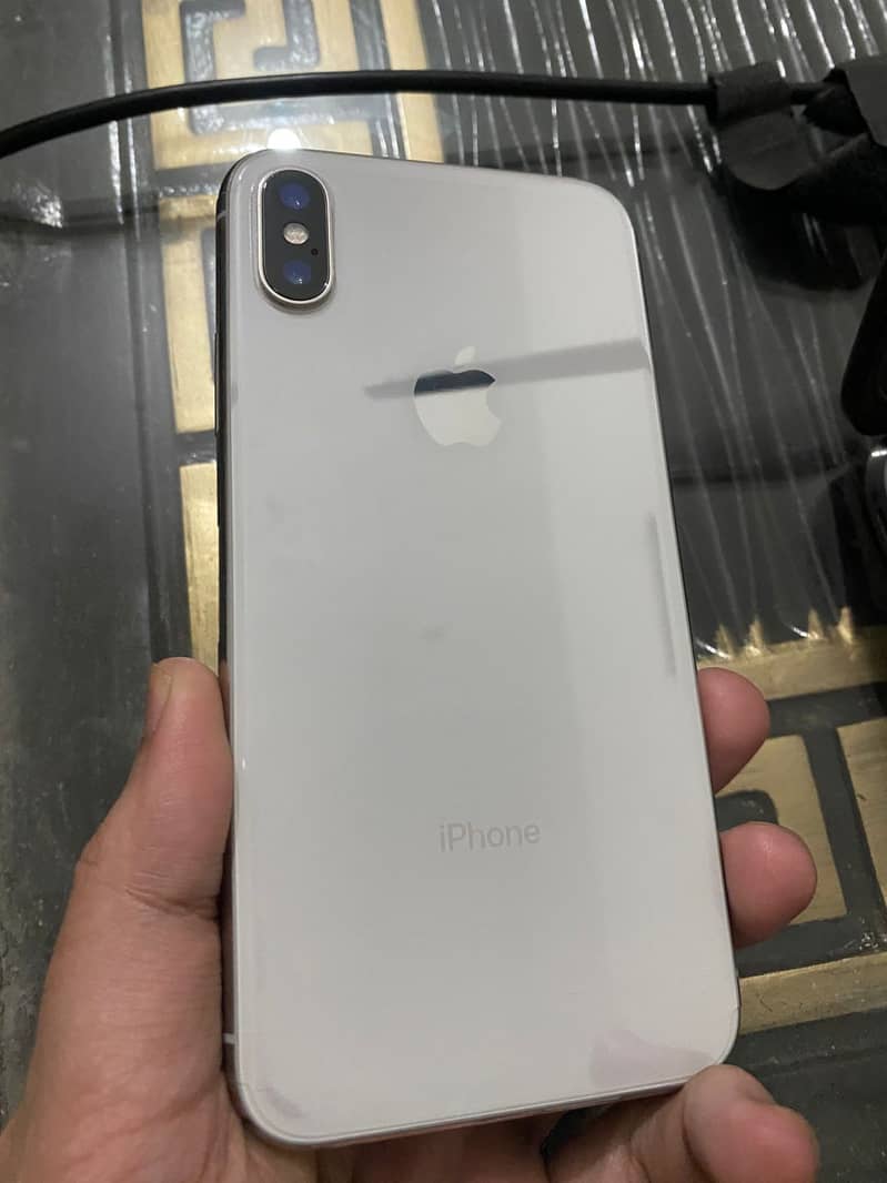 iPhone X 1