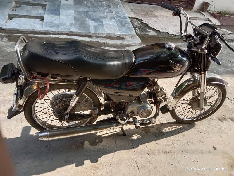 Honda CD 70 neat and clean bike for sale no work required 3