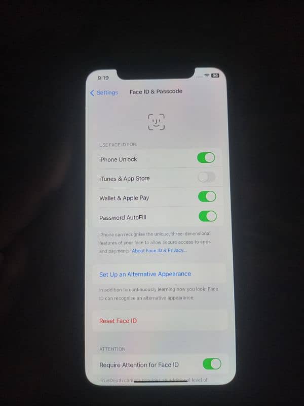 IPhone Xr 64gb Waterpack/Exchange Possible 3