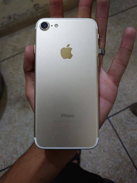 Iphone 7 PTA approved 2