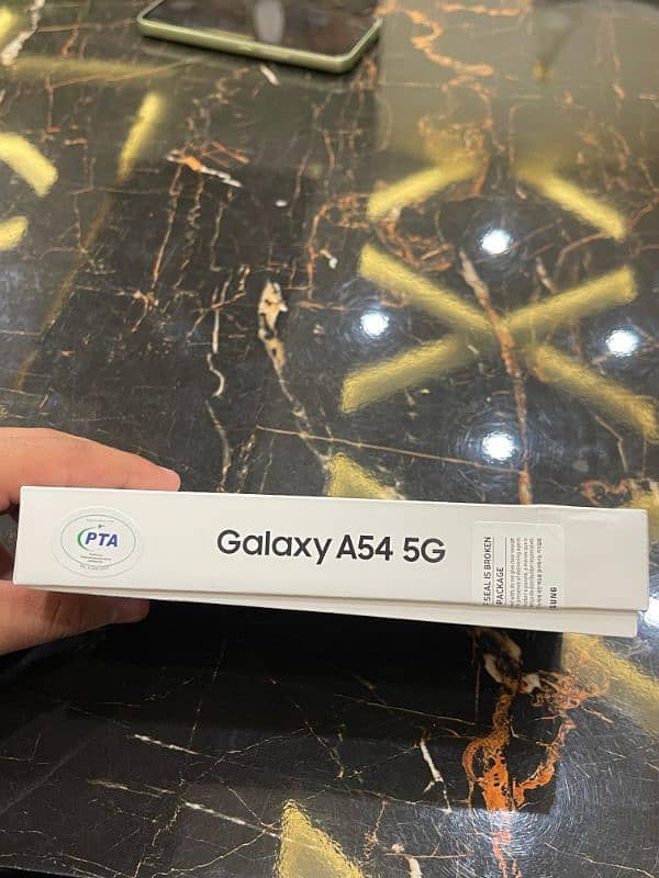 SAMSUNG A54 5G | 8GB | 256 GB | Awesome Lime | 10/10 Condition 1