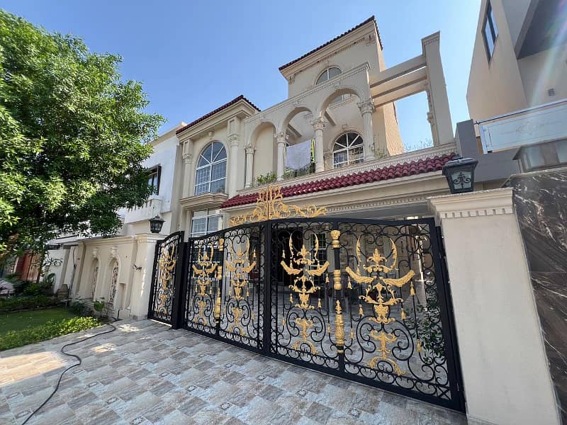 10 Marla Spanish Design Luxury House For Sale In Bahria Town 20