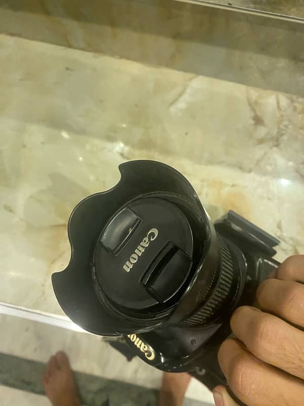 60D DSLR with lens 3