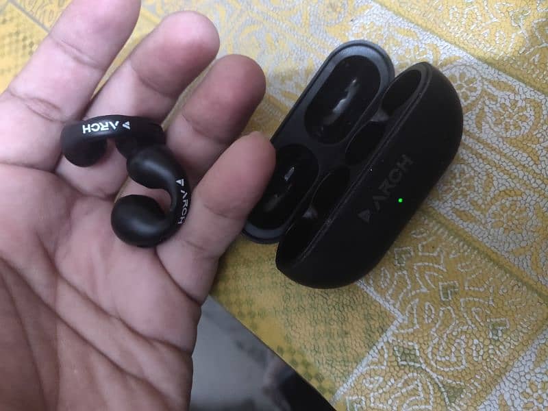 ARCH Air buds Urgent Sale 2