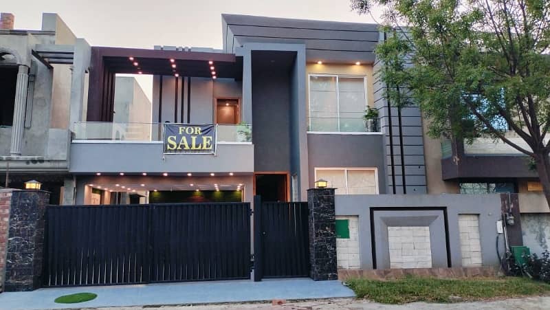 12.5 Marla House Is Available For Sale In Bahria Town Babar Block Lahore 28