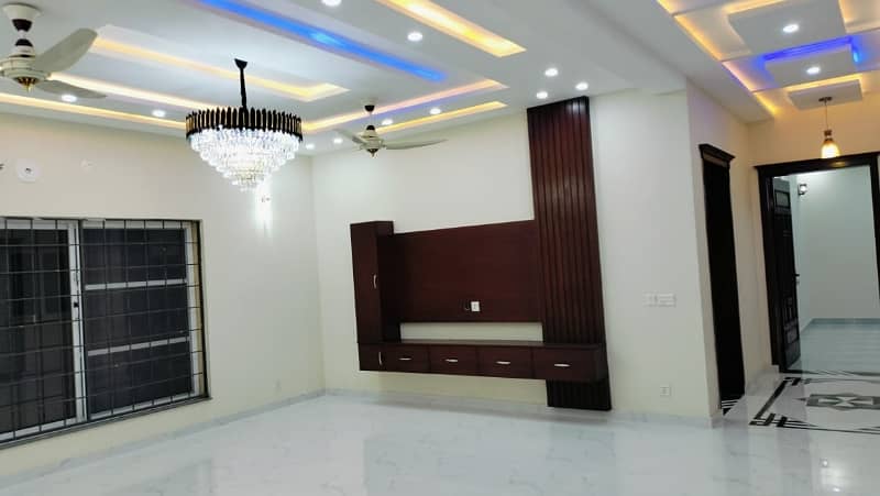 1 Kanal House Is Available For Sale In Bahria Town Shaheen Block Lahore 7