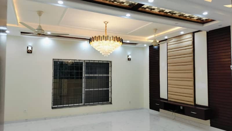 1 Kanal House Is Available For Sale In Bahria Town Shaheen Block Lahore 10