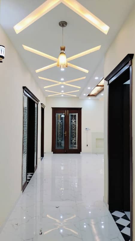 1 Kanal House Is Available For Sale In Bahria Town Shaheen Block Lahore 26