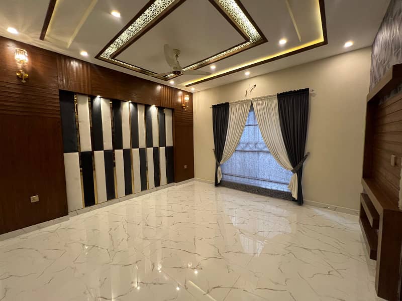 10 Marla Luxury House For Sale In Bahria Town 9