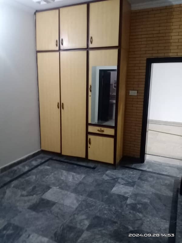 12 Marla Hot Location House For Rent in Johar town 3