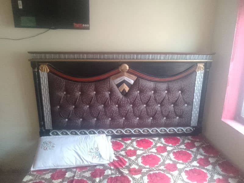 king bed 3