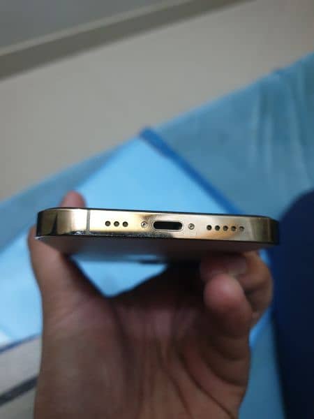 IPhone 12 Pro NON PTA 3