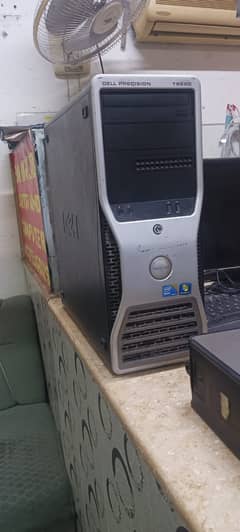 Dell T5500 Server