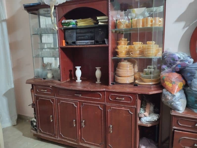 used divider and dressing table 1