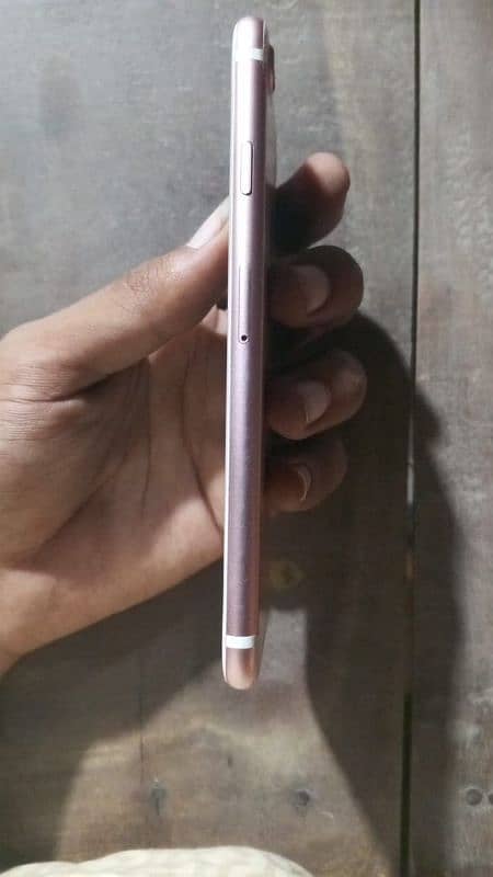 I phone 7 128gb pta proved 1