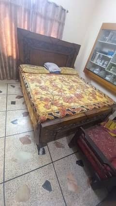 bed dressing nd sidetables for sale