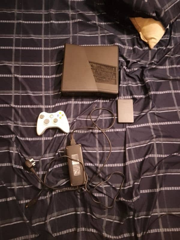 Xbox 360 S 320GB JTAG full of games 1