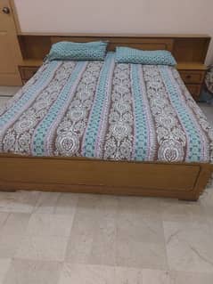 Bed set with Dresser