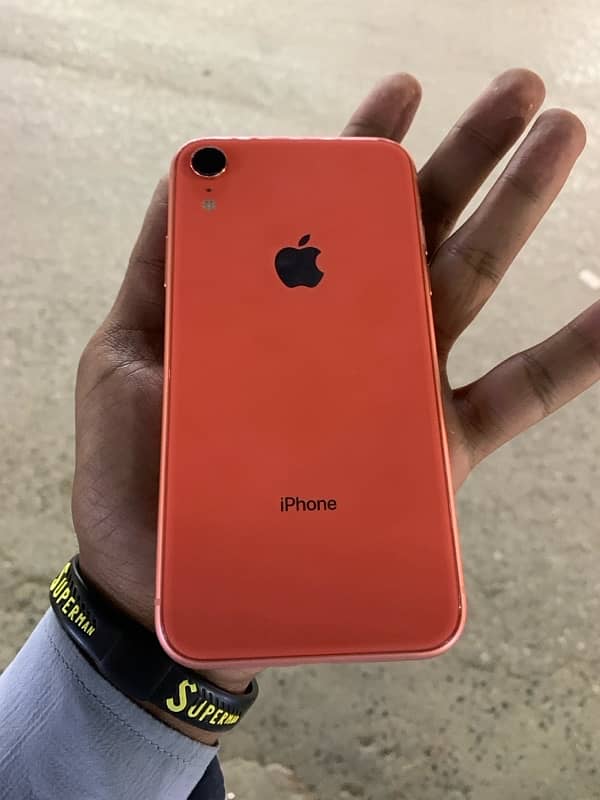 iPhone xR 64 GB NON PTA JV 6