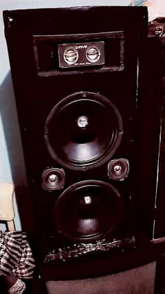 14000 Dj Speakers amplifier py or Mixer py chalny k liya best speakers