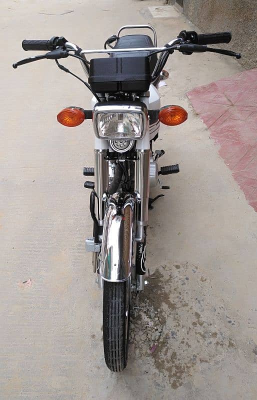 good condition Honda 125 bike purchase picture upload 0