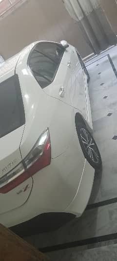 Toyota Corolla Altis 2022 61lac