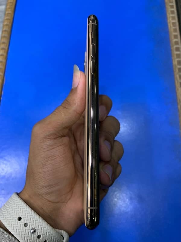 iPhone 11 pro max 256 GB 2