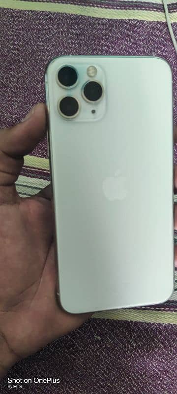 i phone 11 pro 5